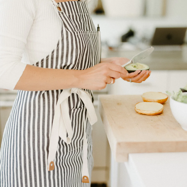 The Apron  / Laurens Navy Stripe