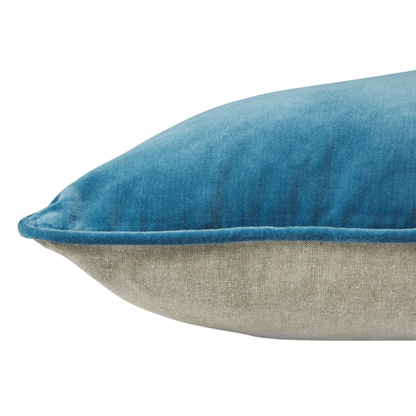 Classic Velvet Cushion / Ocean