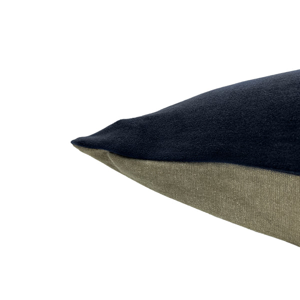 Classic Rectangle Velvet Cushion / Midnight