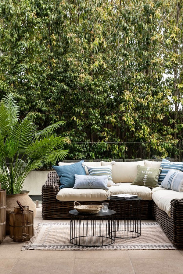Southampton Outdoor Cushion / Ocean
