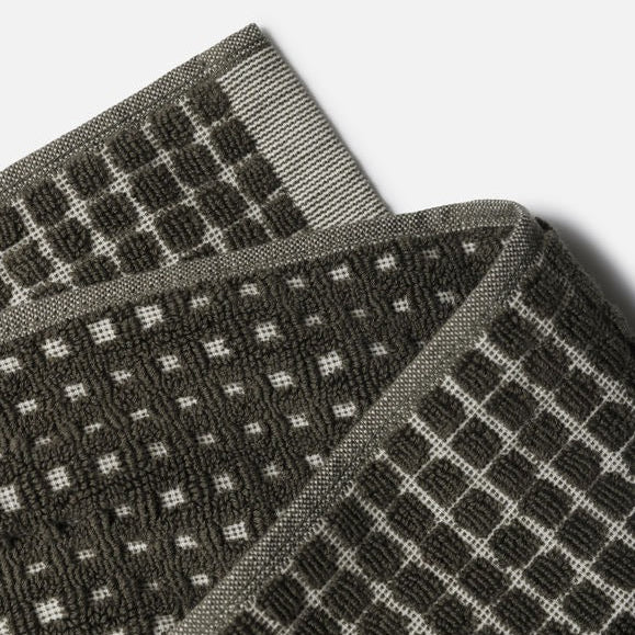 Nero Cotton Bath Mat / Ivy + Cream