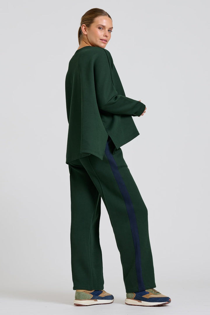 Scuba Trackpant / Racing Green + Navy Stripe