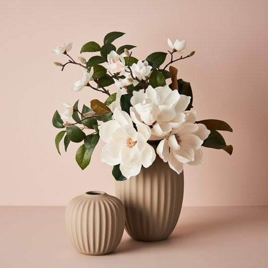 Camellia Leaf Spray 61cm / Green