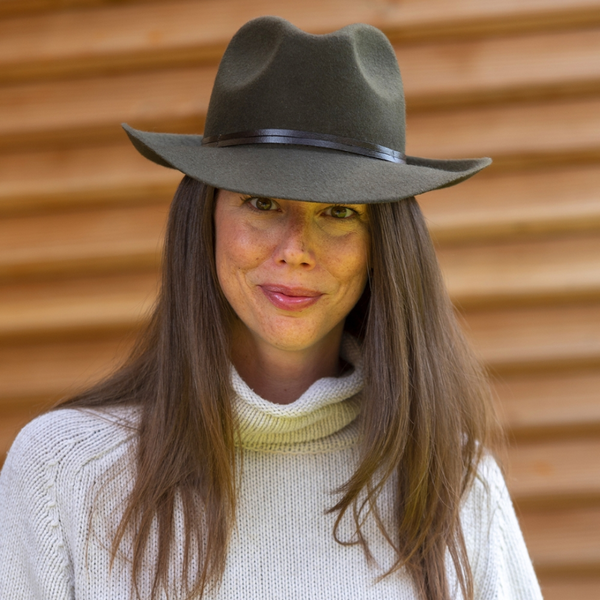 Fedora Felt Hat w Leather Strap / Loden