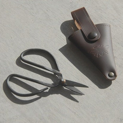 Scissors in Leather Pouch