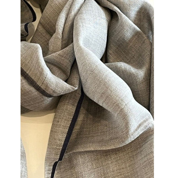 Ombre Stole / Grey