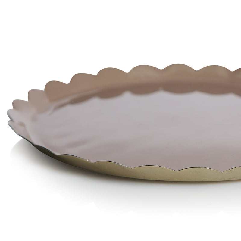 Bazaar Scallop Round Tray Large / Truffle