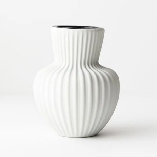 Annix Vase / White