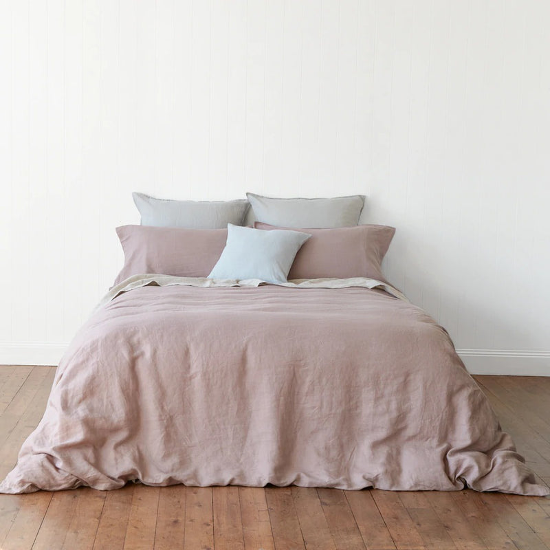 Bed of Roses Doona Cover