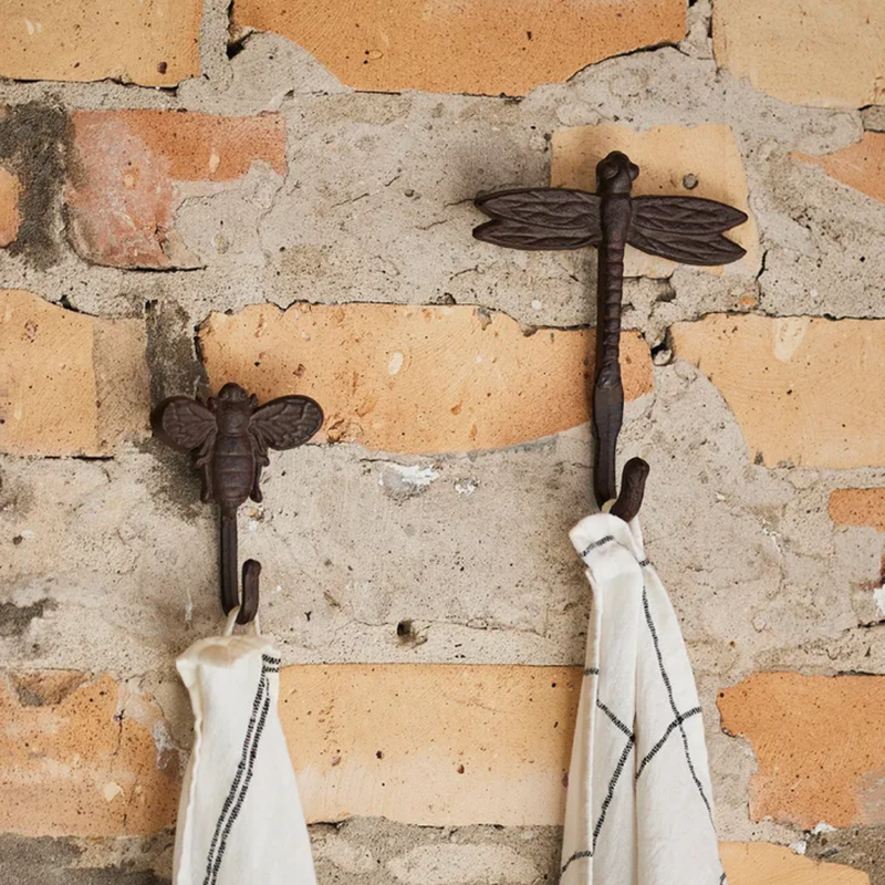 Bee Hook