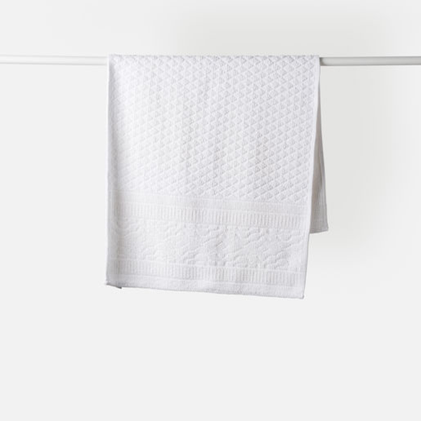 Jacquard Bath Mat / White