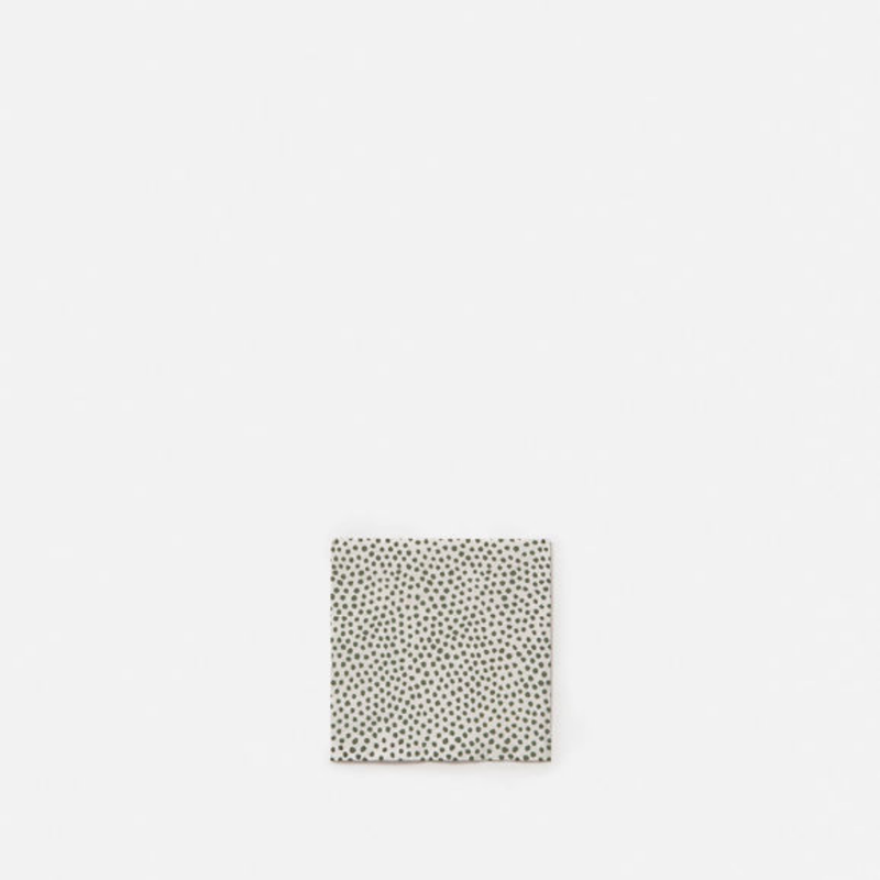 Pois Cocktail Napkin / White + Olive