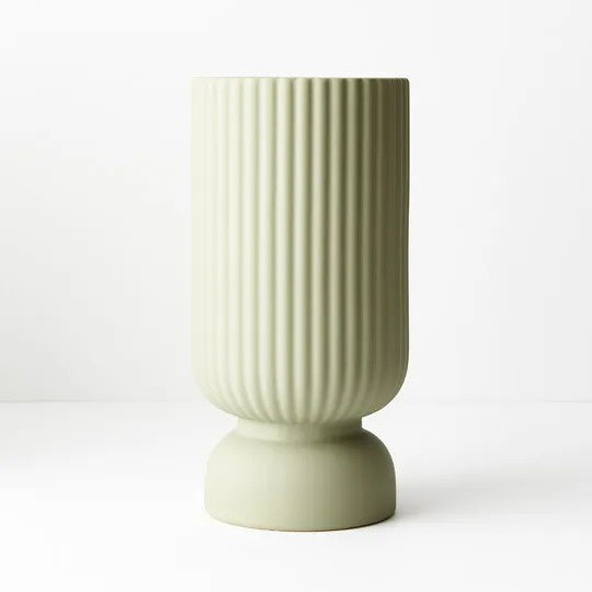 Becca Vase / Pistachio 30 x 15cm