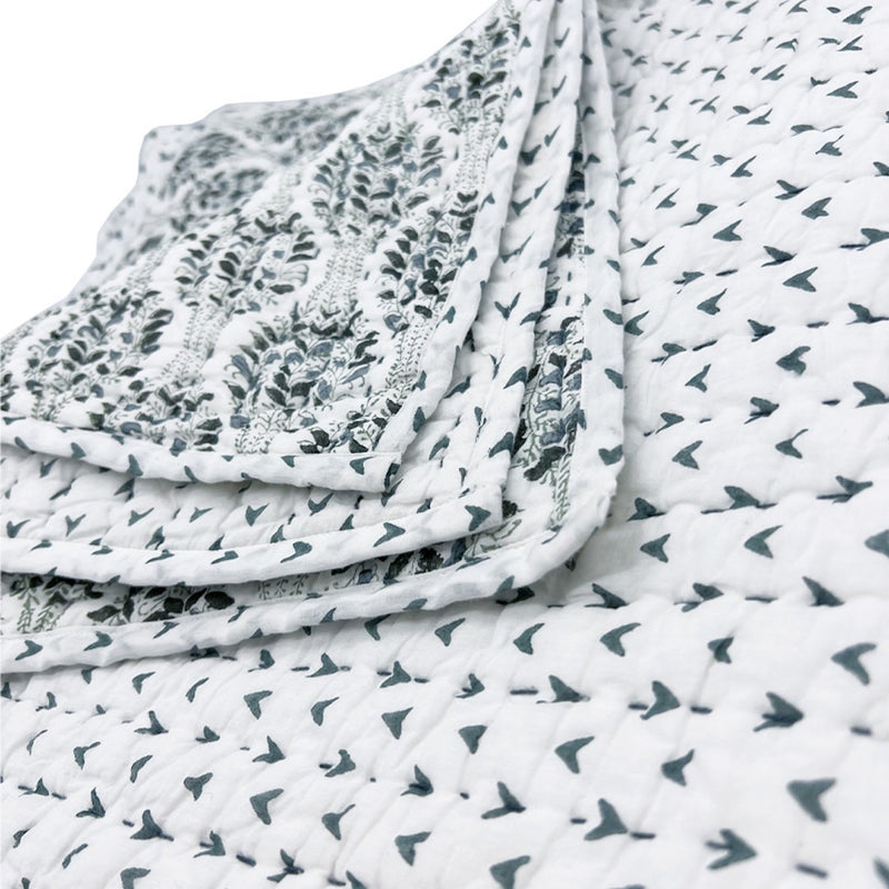 Manor Litchfield Quilt