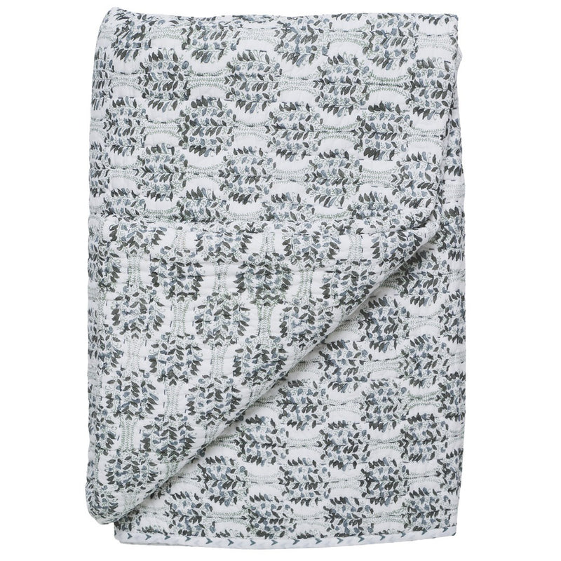 Manor Litchfield Quilt